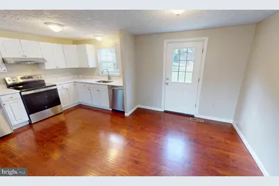 1180 Bannister Circle, Waldorf, MD 20602 - Photo 9