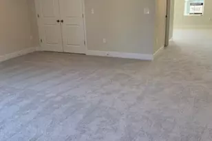 10572 Roundstone Ln Ln, White Plains, MD 20695 - Photo 3