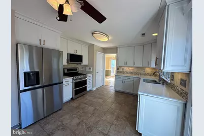 4555 Fortress Court, White Plains, MD 20695 - Photo 9