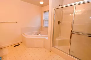 11258 Wildmeadows St, Waldorf, MD 20601 - Photo 15