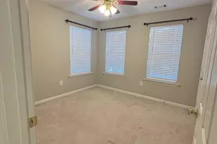 10886 Moore St, Waldorf, MD 20603 - Photo 13