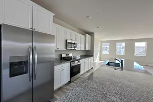 10705 Millport St, White Plains, MD 20695 - Photo 9