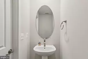 11720 Emily Dickinson Pl, White Plains, MD 20695 - Photo 15