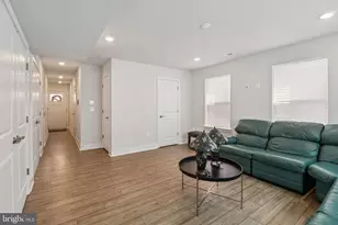 11720 Emily Dickinson Pl, White Plains, MD 20695 - Photo 45