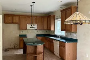 202 Williamsburg Cir, La Plata, MD 20646 - Photo 7