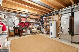 136 Hawthorne Greene Cir, La Plata, MD 20646 - Photo 37