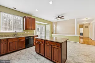 8875 Locust Grove Dr, Port Tobacco, MD 20677 - Photo 5