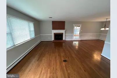 800 Severn Drive, La Plata, MD 20646 - Photo 5