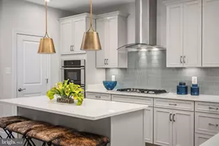 10400 Halmstad Dr, Waldorf, MD 20601 - Photo 9