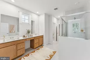 10403 Halmstad Dr, Waldorf, MD 20603 - Photo 15