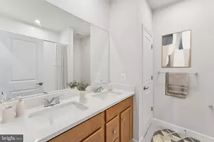 10403 Halmstad Dr, Waldorf, MD 20603 - Photo 9