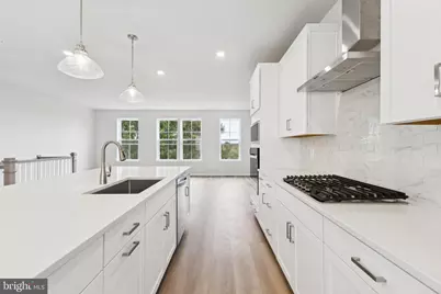 9741 Gaelic Place, Waldorf, MD 20601 - Photo 5