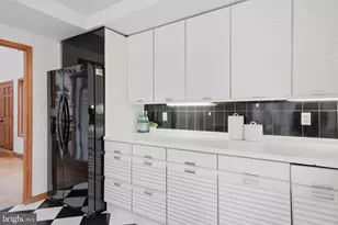 8095 Plowden Dr, La Plata, MD 20646 - Photo 19