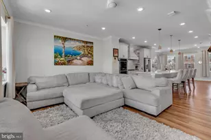 5753 Frederick Douglas Pl, White Plains, MD 20695 - Photo 11