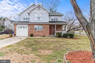 6221 Polar Bear Ct, Waldorf, MD 20603 - Photo 3