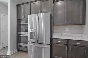 5898 Hardwick Ct, Hughesville, MD 20637 - Photo 7