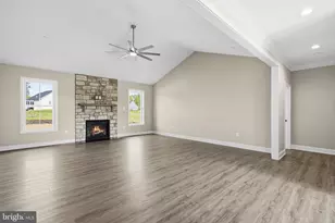 5898 Hardwick Ct, Hughesville, MD 20637 - Photo 11