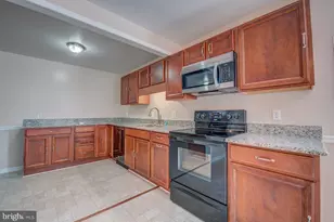 10605 Willetts Crossing Rd, White Plains, MD 20695 - Photo 3