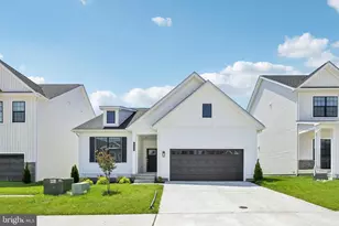 653 Hoot Owl Ln, La Plata, MD 20646 - Photo 1