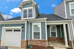 10603 Mount Rainier Pl, White Plains, MD 20695 - Photo 3