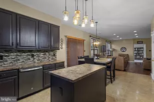 11255 Wildmeadows St, Waldorf, MD 20601 - Photo 15