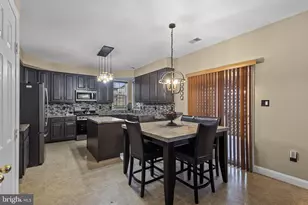 11255 Wildmeadows St, Waldorf, MD 20601 - Photo 9