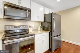 9420 Jay St, Waldorf, MD 20603 - Photo 5