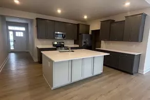 10167 Shenandoah Ln, White Plains, MD 20695 - Photo 3