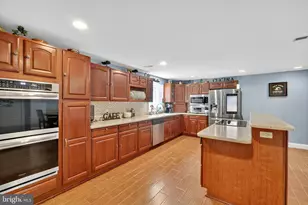 2103 Gibbons Ct, Waldorf, MD 20602 - Photo 3