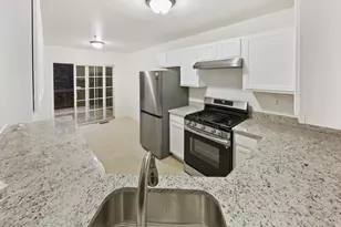 10800 Nautica Pl, White Plains, MD 20695 - Photo 13