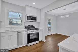 879 Copley Ave, Waldorf, MD 20602 - Photo 9