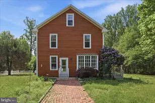 19 Walnut Hill Rd, La Plata, MD 20646 - Photo 1