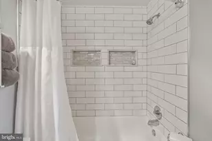 6005 Black Bear Ct, Waldorf, MD 20603 - Photo 7