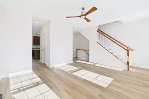 11484 Stockport Pl, White Plains, MD 20695 - Photo 19