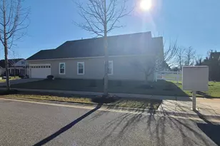 4931 Shoal Creek Ln, White Plains, MD 20695 - Photo 11