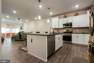 10618 Mount Rainier Pl, White Plains, MD 20695 - Photo 11