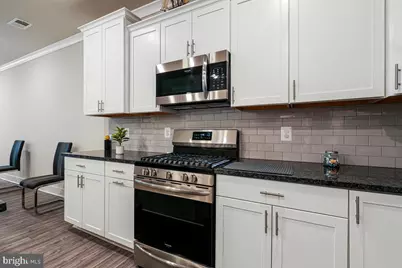 10618 Mount Rainier Pl, White Plains, MD 20695 - Photo 13