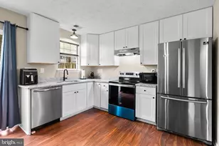 4296 Drake Ct, Waldorf, MD 20603 - Photo 7