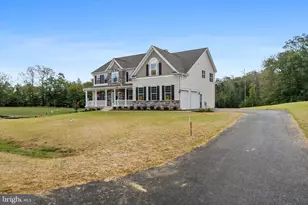 10460 Lofton Hill Rd, La Plata, MD 20646 - Photo 13