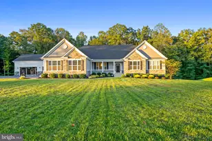 12214 Calverts Run Ct, La Plata, MD 20646 - Photo 5