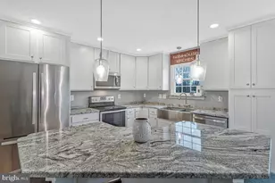 7110 Elberta Pl, Hughesville, MD 20637 - Photo 13