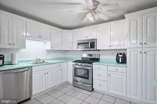 1712 Temi Dr, Waldorf, MD 20601 - Photo 9