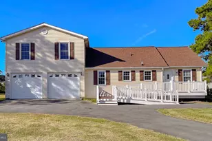 16157 Cobb Island Rd, Newburg, MD 20664 - Photo 11