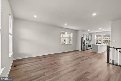 430 Whirl Lane, La Plata, MD 20646 - Photo 5