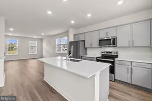 430 Whirl Ln, La Plata, MD 20646 - Photo 11