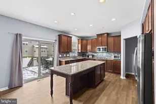 3577 Lupton Ct, White Plains, MD 20695 - Photo 3