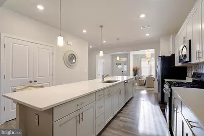 10660 Grand Teton Pl, White Plains, MD 20695 - Photo 5