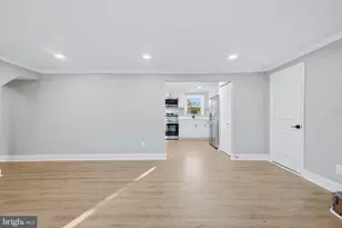 906 Washington Ave, La Plata, MD 20646 - Photo 9