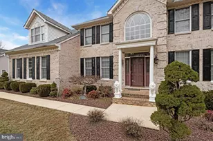 9238 Crescent Ln, La Plata, MD 20646 - Photo 3