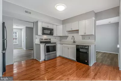 5204 Flounder Court W, Waldorf, MD 20603 - Photo 11